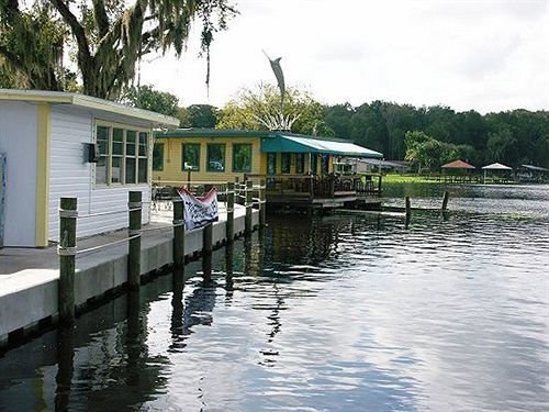 Big River Marina & Lodge Astor Exteriér fotografie